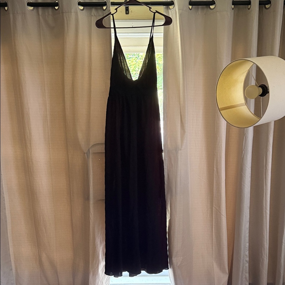 Elegant Black Maxi Dress
